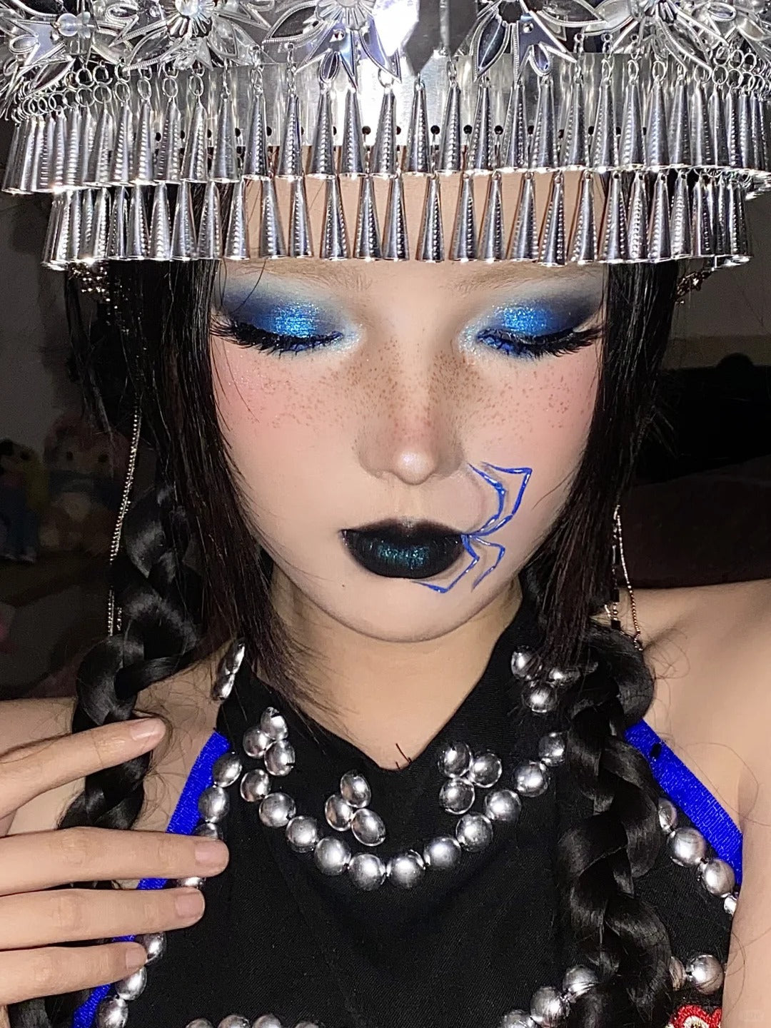Girlcult Miao Witch Collection 8-Color Chameleon Eyeshadow Palette T4190