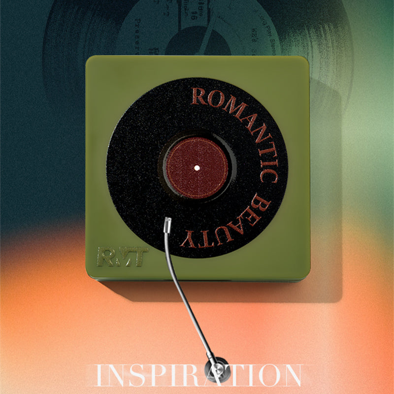 ROMANTIC BEAUTY Vinyl Record 4 Color Eyeshadow Palette T3882