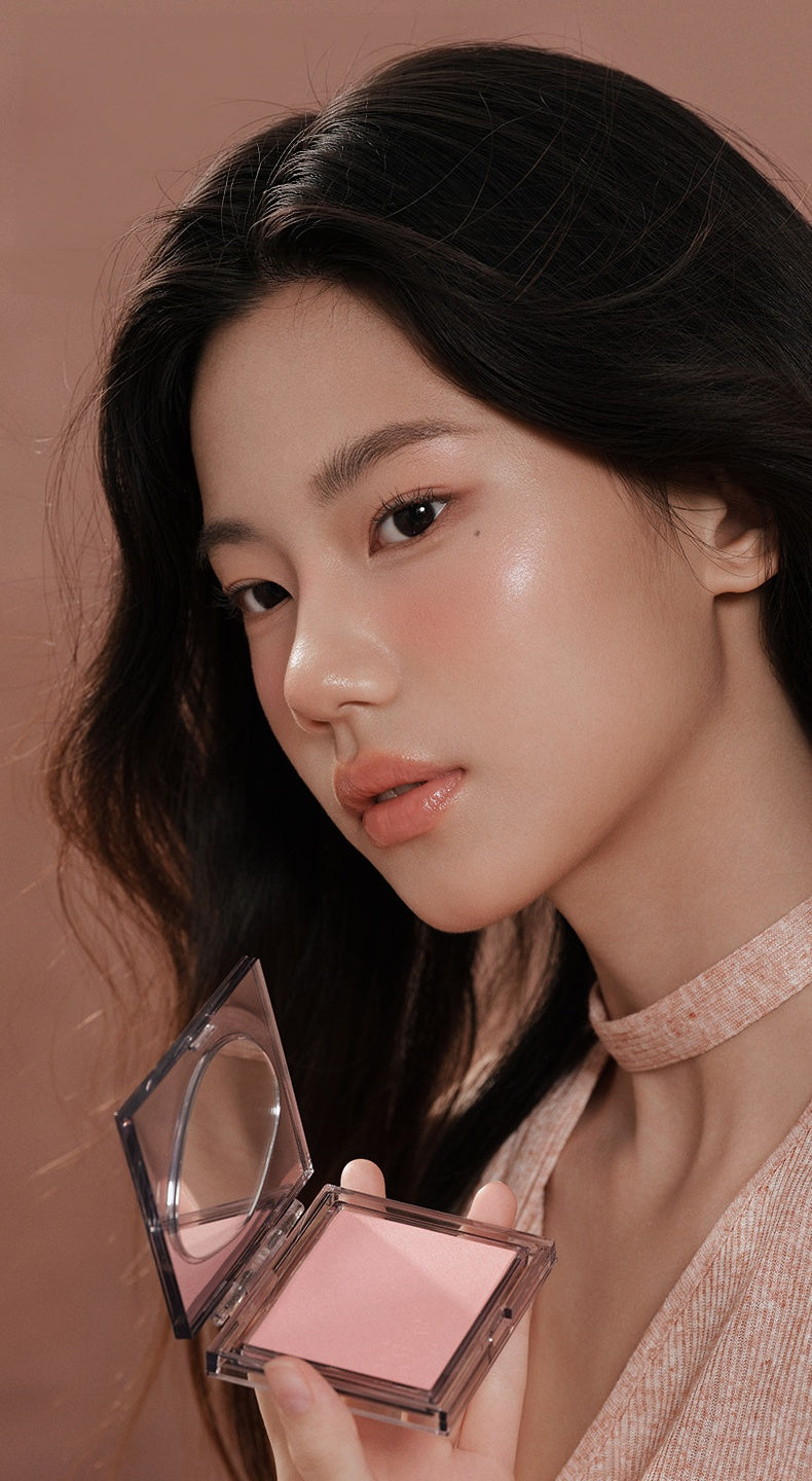 MARIE DALGAR Wild Idea Radiant Smooth Blusher T6014