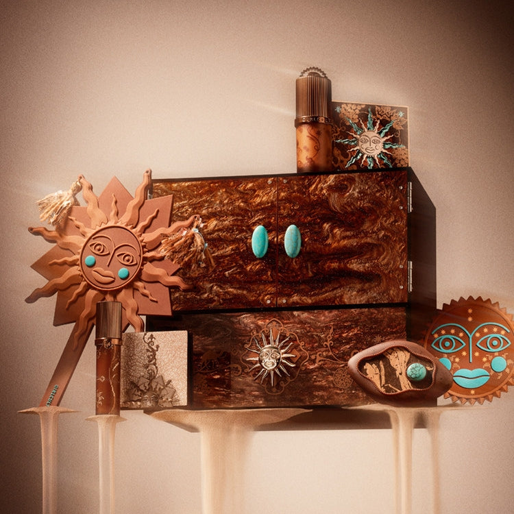 Girlcult Loulan Hippie Collection All-In-One Makeup Gift Box T5963