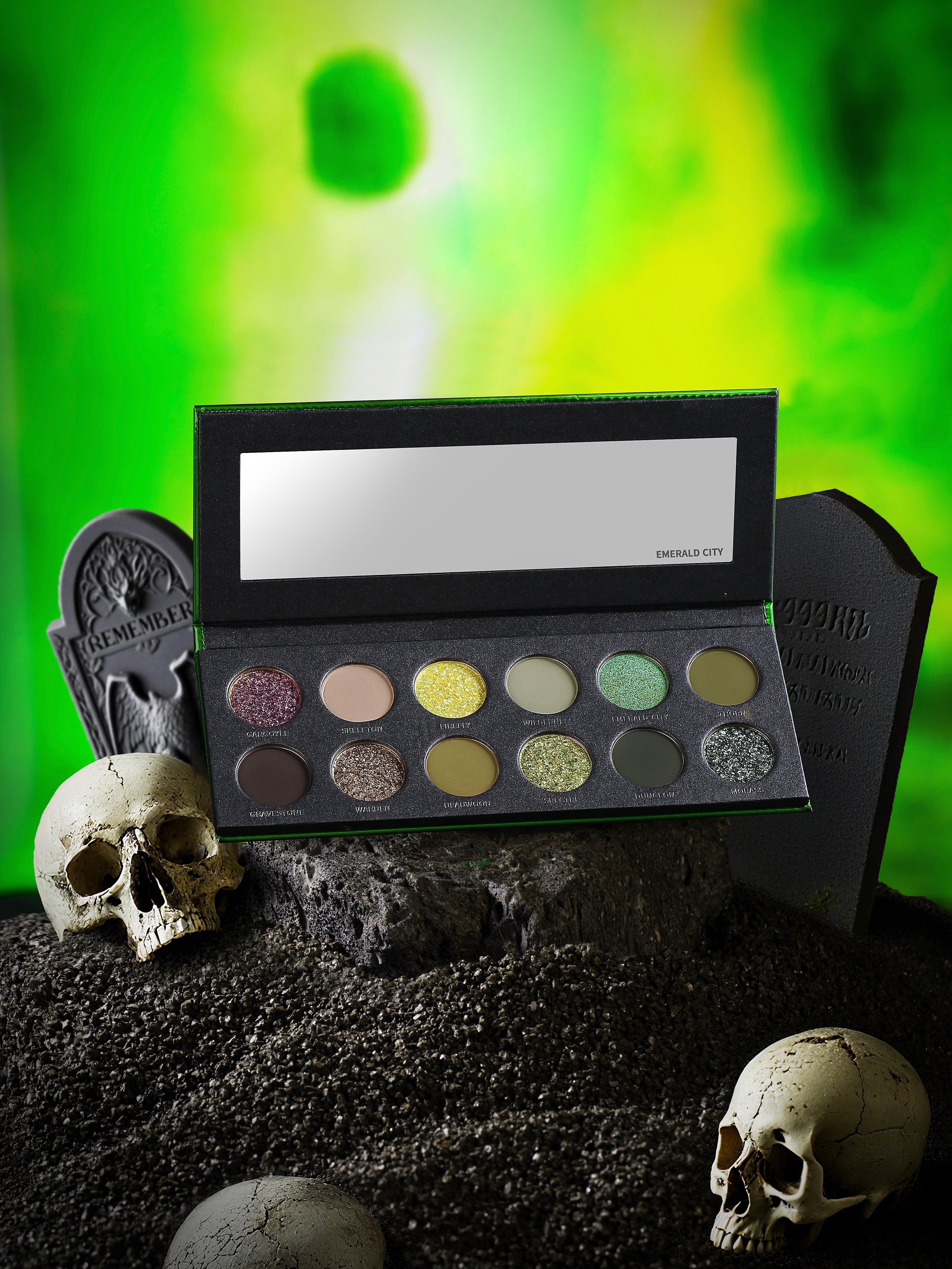 KRYPTEIN COSMETICS Emerald City Chameleon Eyeshadow Palette T5153