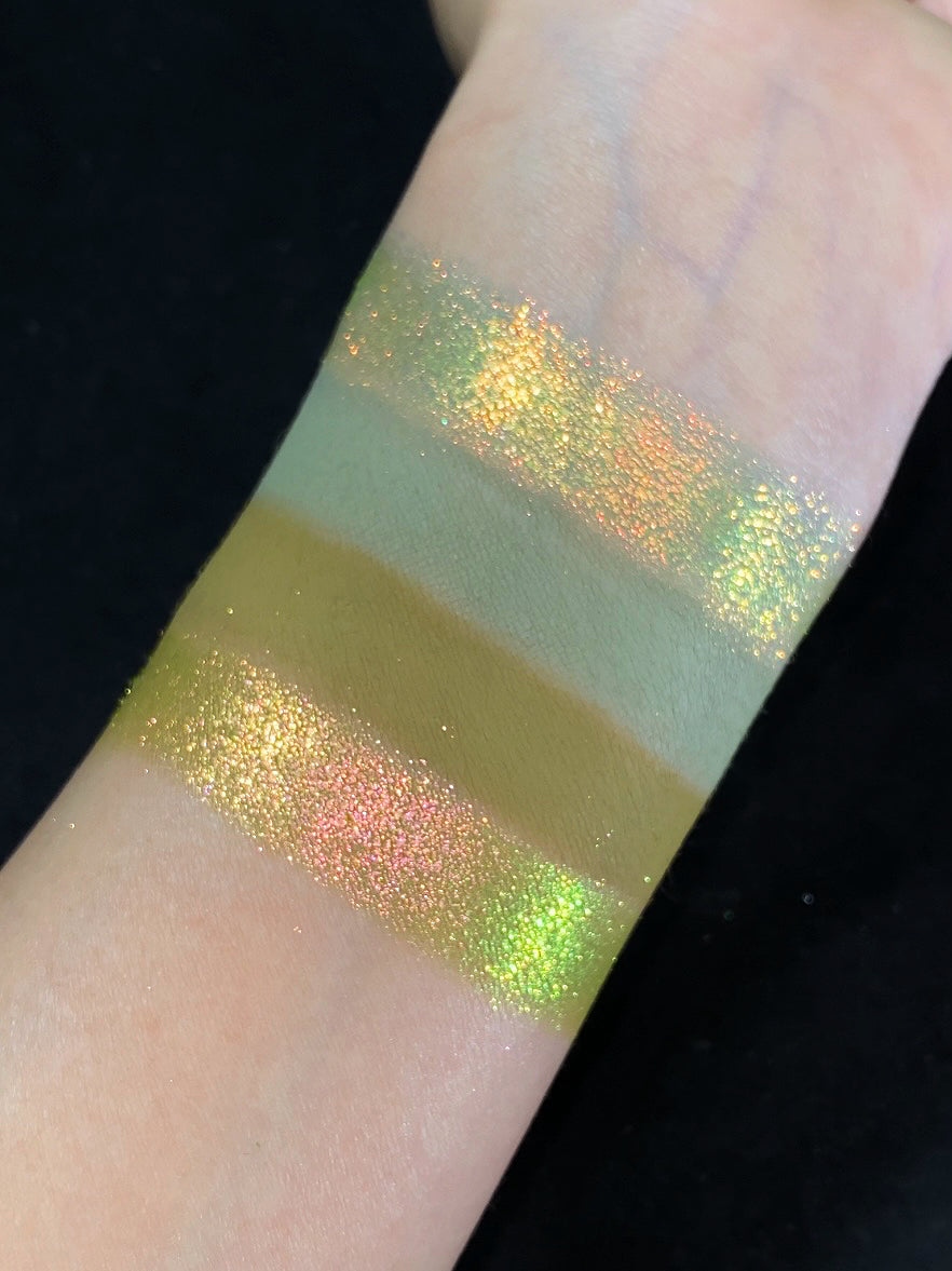 KRYPTEIN COSMETICS Emerald City Chameleon Eyeshadow Palette T5153