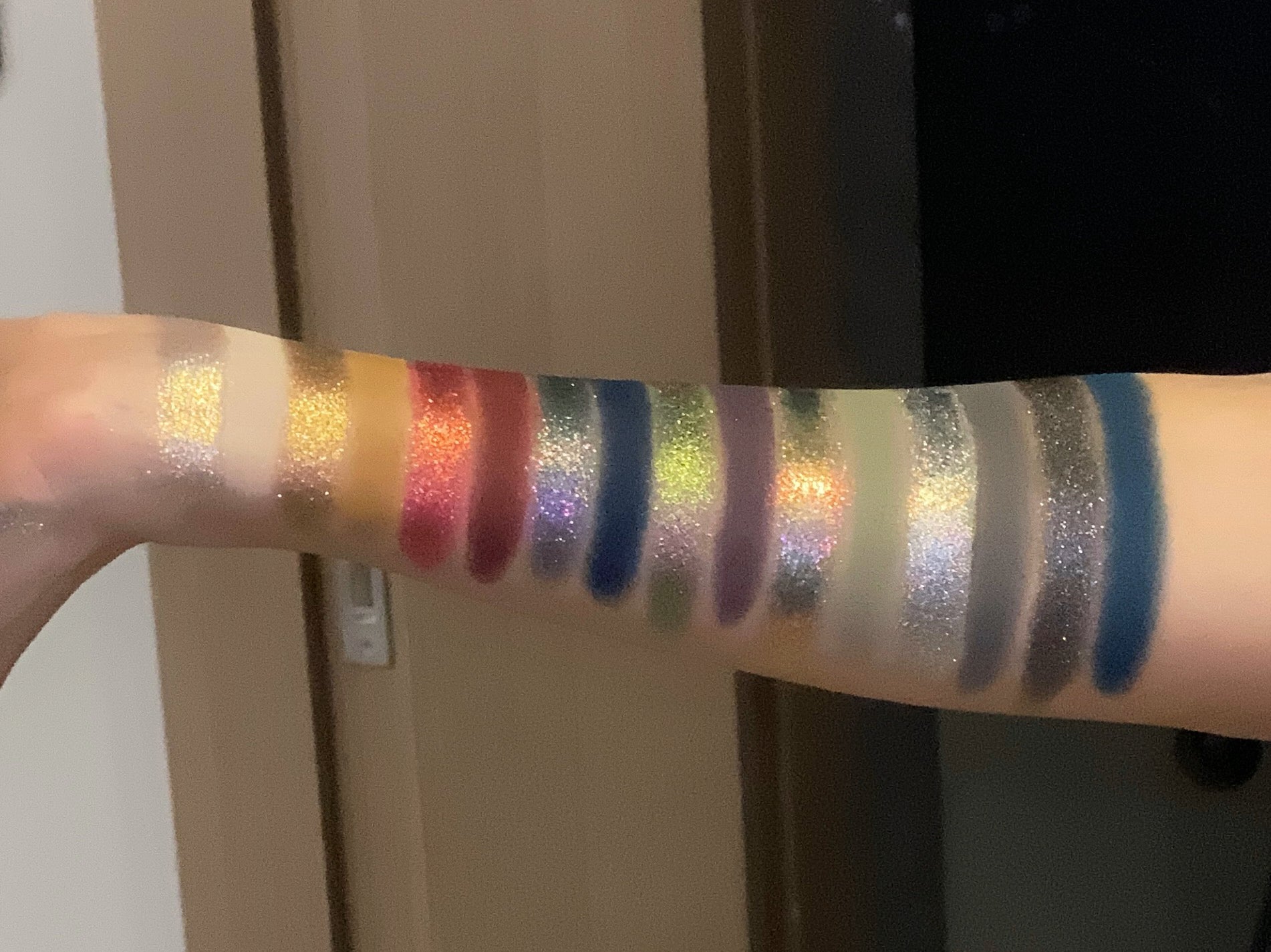 KRYPTEIN COSMETICS Supernova Chameleon Eyeshadow Palette T5668