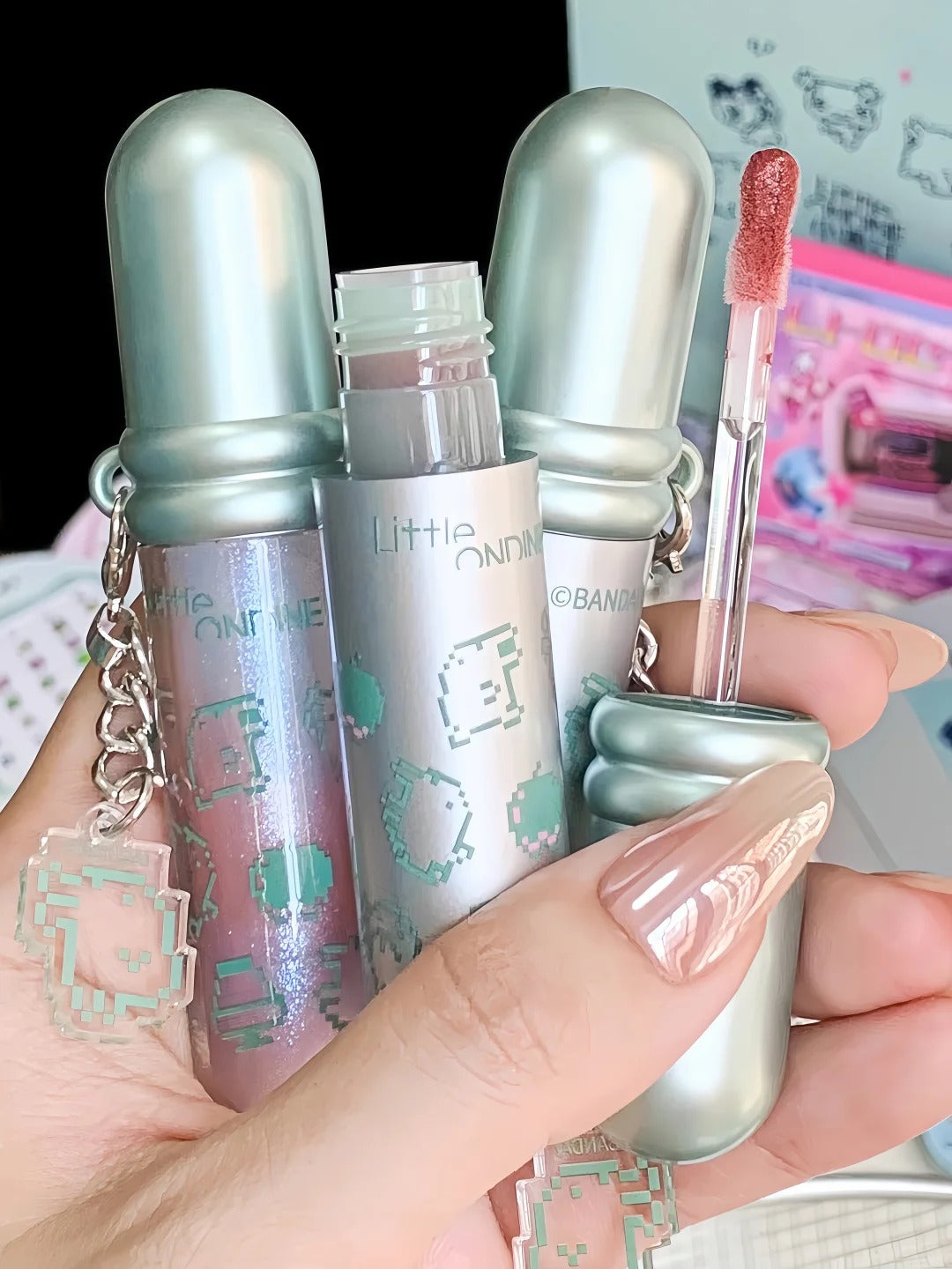 Little Ondine x Tamagotchi Collection Mirror Lip Glaze T5910