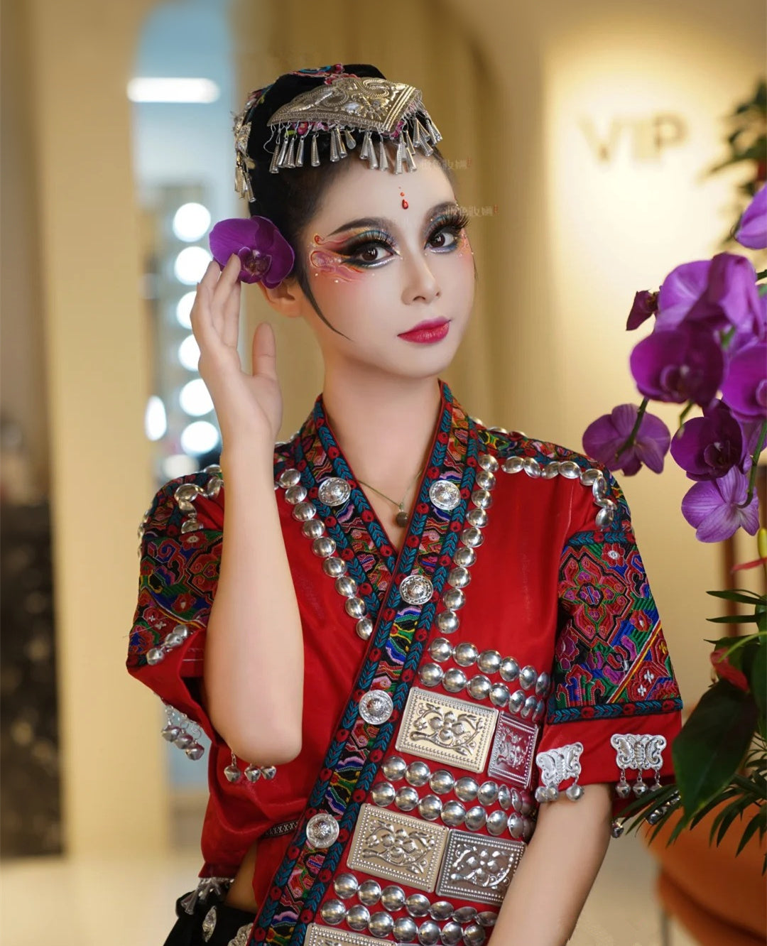 JSZH Shine On Stage Matte & Pearlescent Eyeshadow Palette T4204