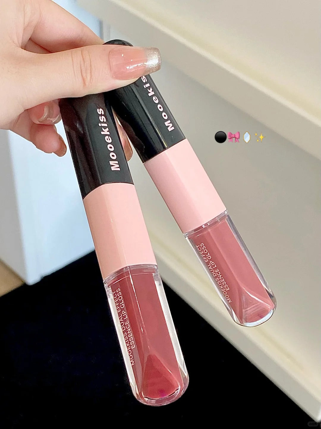 MOOEKISS Double-Head Essence Matte & Mirror Lip Glaze T4377