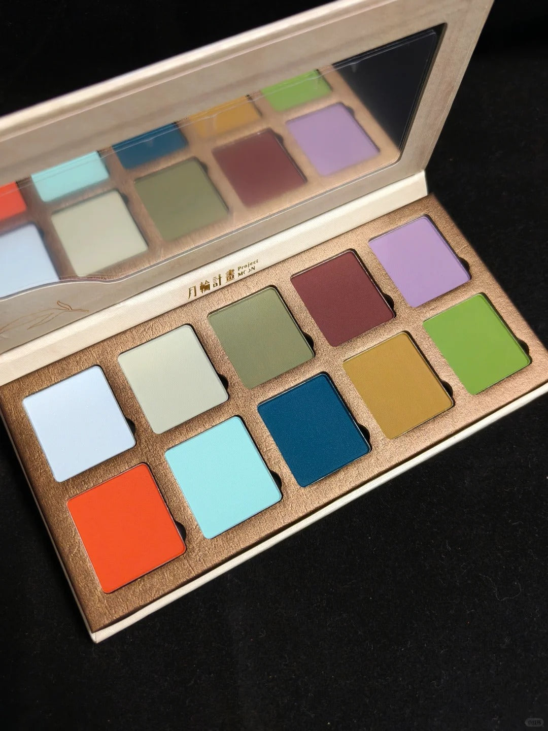DRAMO Moon Season Eyeshadow Palette 009 Tea Dye T4139