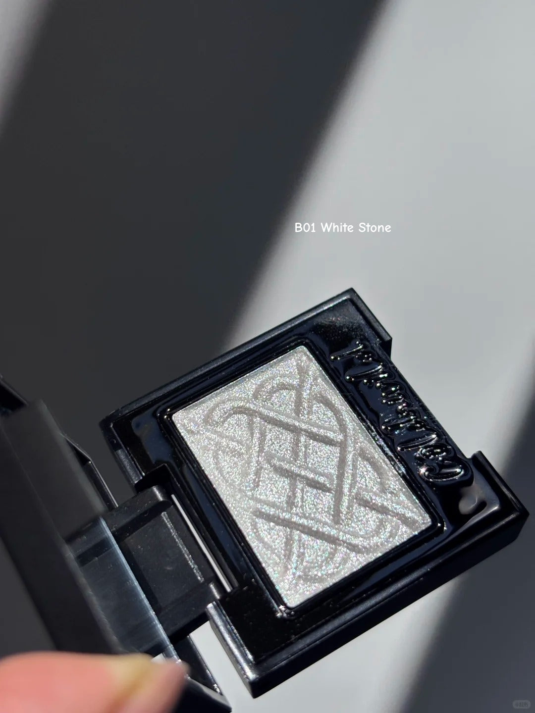 Cold N Wild Sweet Girl Collection Mono Satin Eyeshadow T5903