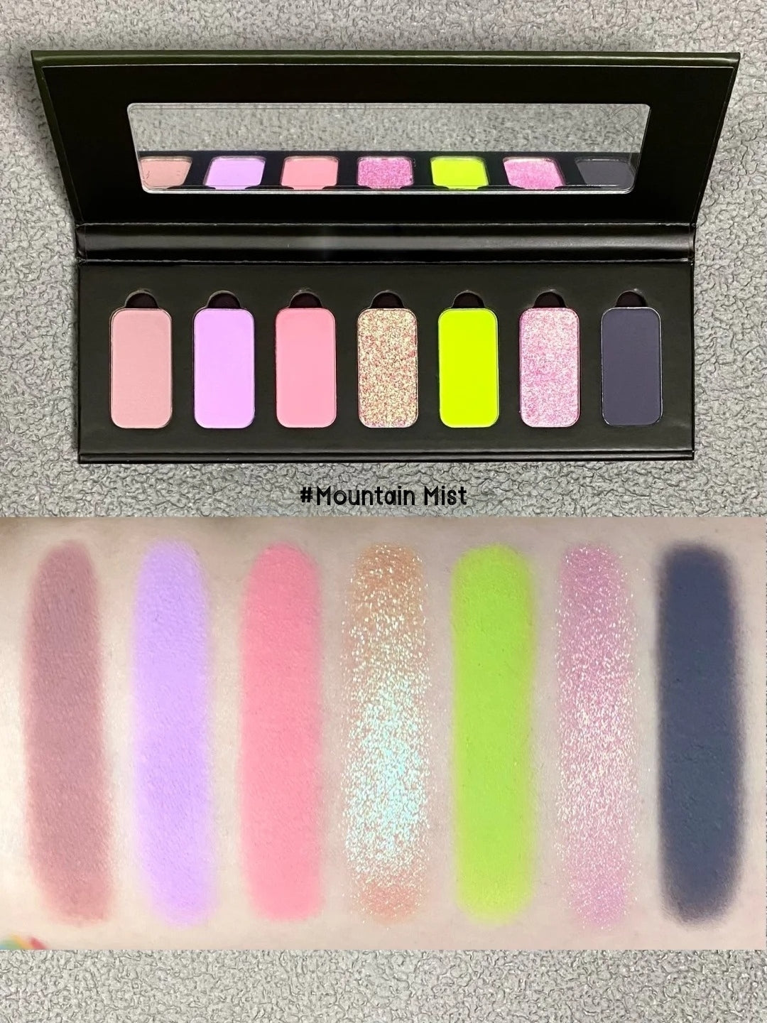 YIZHI Cloud Garden Collection #Mountain Mist Eyeshadow Palette T4994