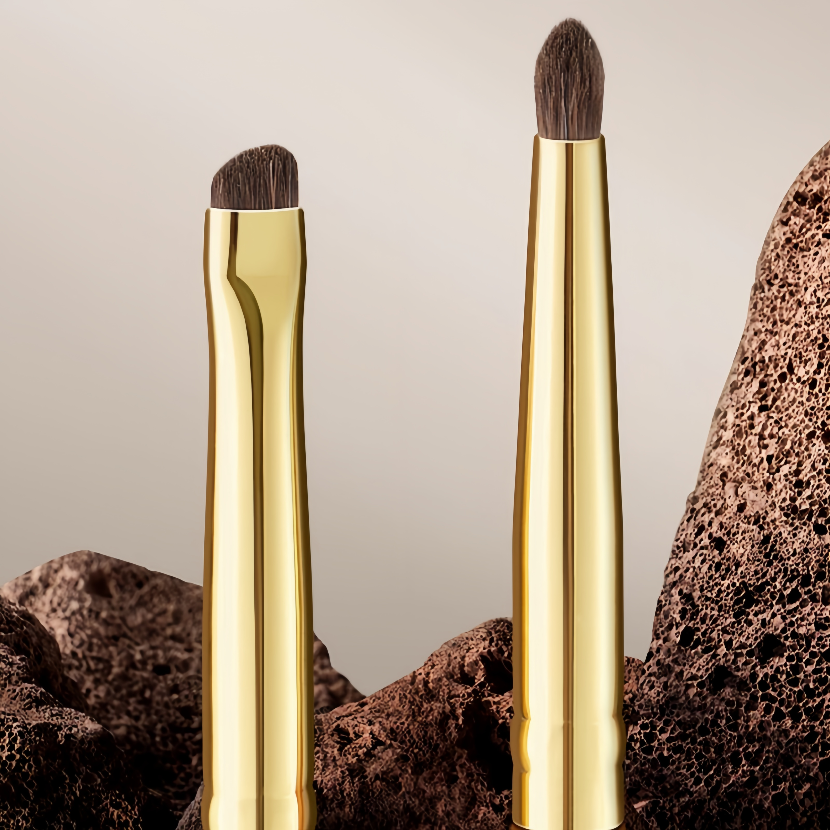 ROWNYEON Red Desert CM175/176 Eye Detail Makeup Brush T5149