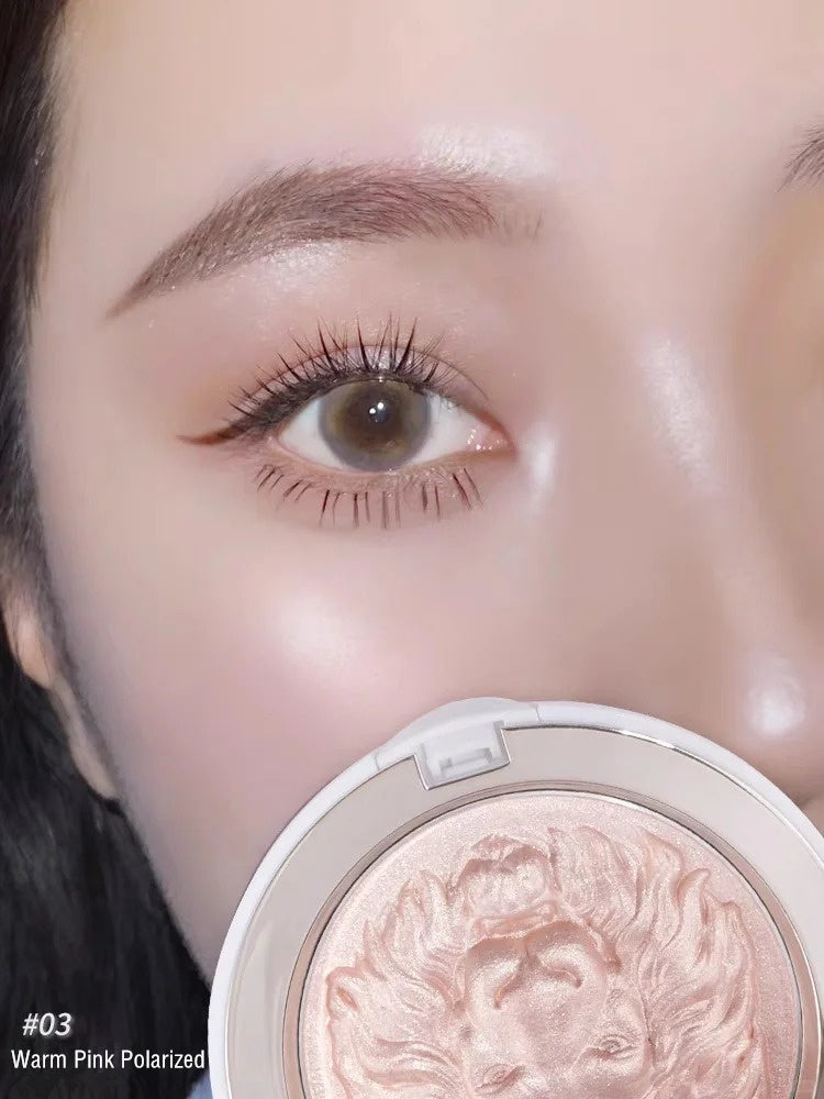 ORIGINAL ARTIST Lion Fine Shimmer Highlighter Palette T4172