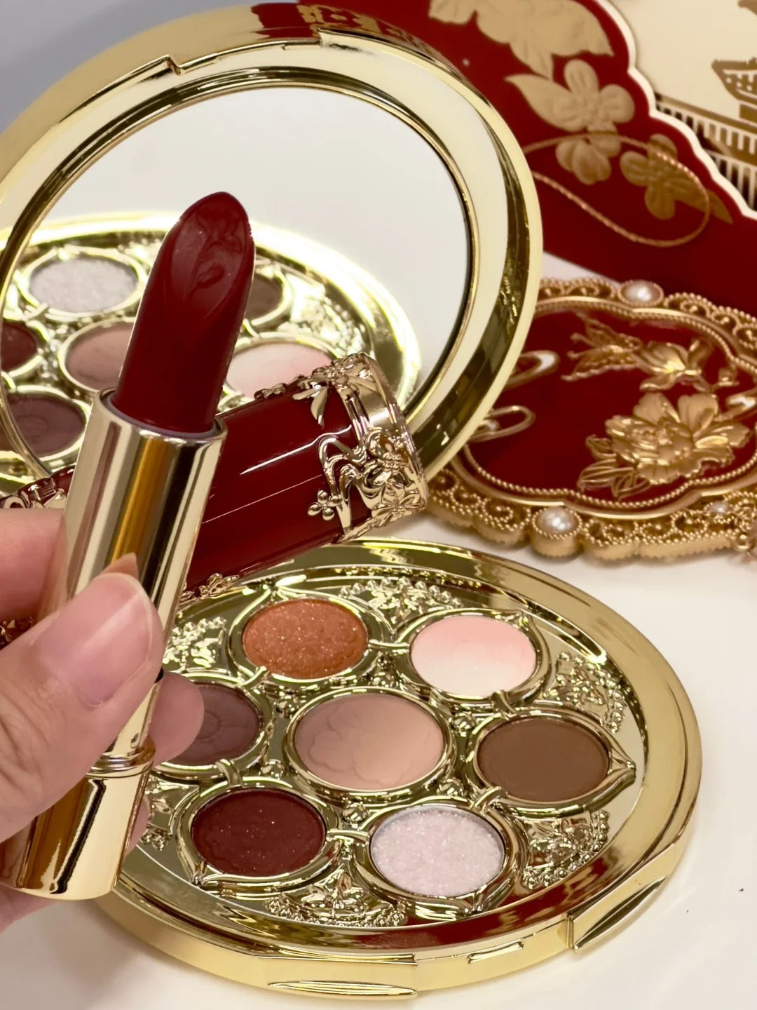 Forbidden City Cosmetics Flower God Eyeshadow Palette T4265