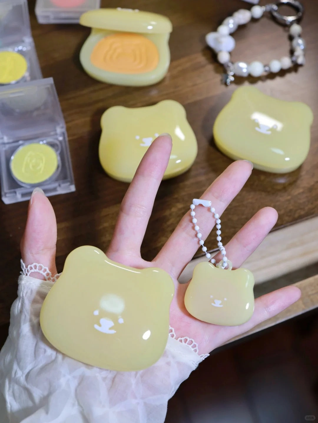 LEEMEMBER Lemon Candy Collection Mono Satin Highlighter T4803