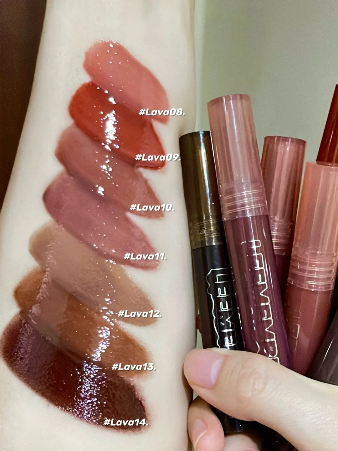 LEEMEMBER Molten Chocolate Moist Mirror Lip Gloss T4312