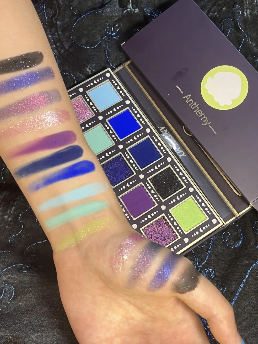 ANTHEMY Chapter of Deep Sea 10-Color Chameleon Eyeshadow Palette (2.0) T4141