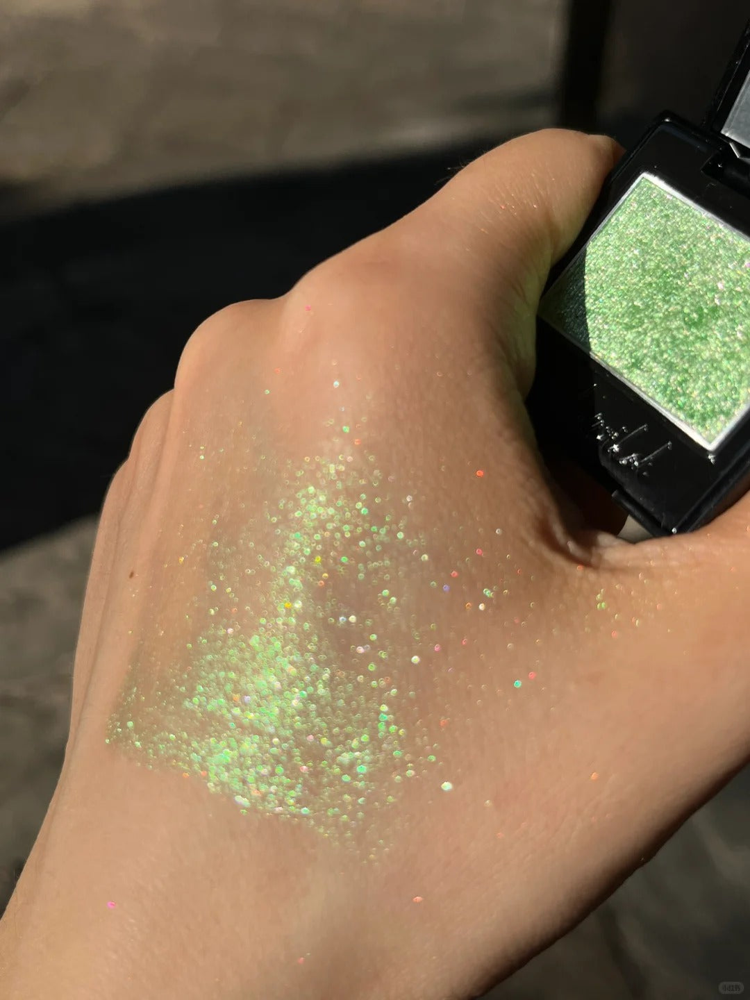 Cold N Wild Super Chameleon Eyeshadow #Green Wave T5115