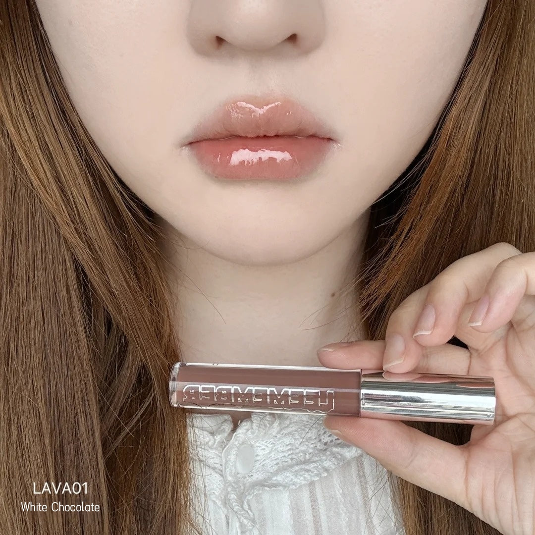 LEEMEMBER New Essence Ice Crystal Moist Mirror Lip Gloss T4746