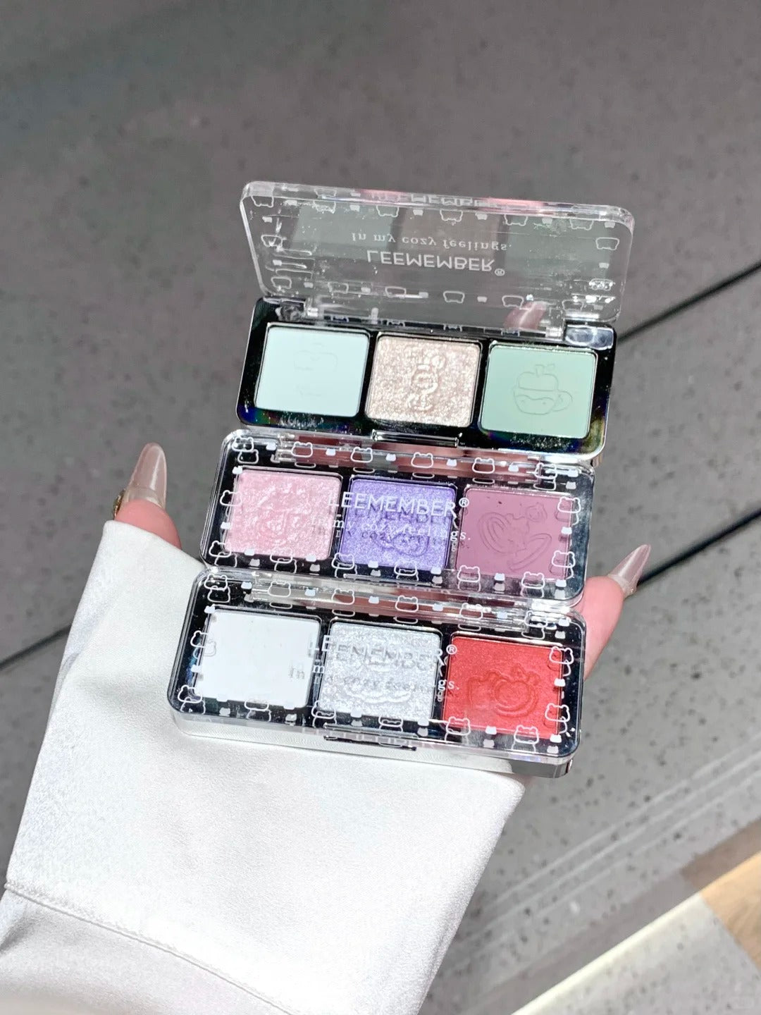 LEEMEMBER Fruit Punch Collection 3-color Satin Eyeshadow Palette T5000