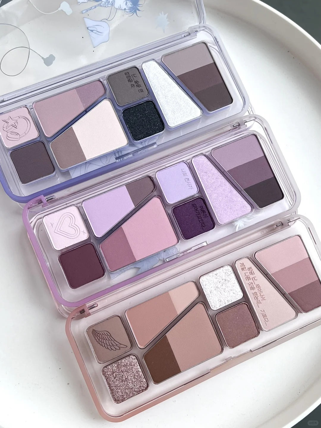 CLIO Star River Sand Sea 12 Colors Eyeshadow Palette T4342