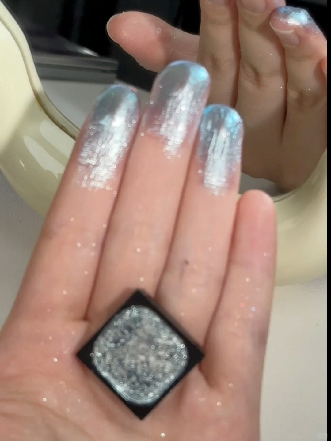 QianYan Art Tour Eyeshadow & Highlighter & Contour DIY Makeup Palette T4121