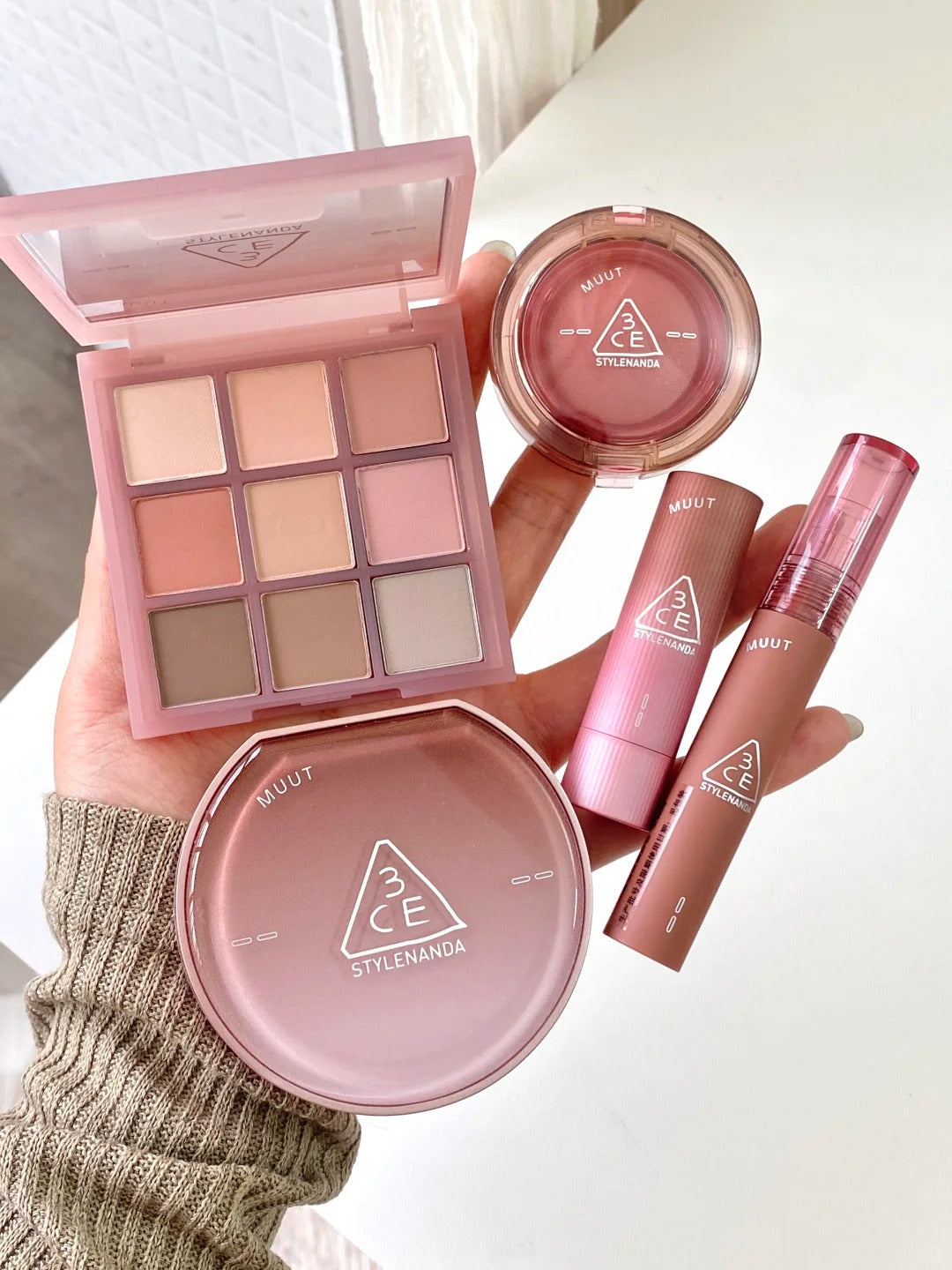 3CE X MUUT Beauty Meets Fashion 5 Pcs Makeup Set T4761