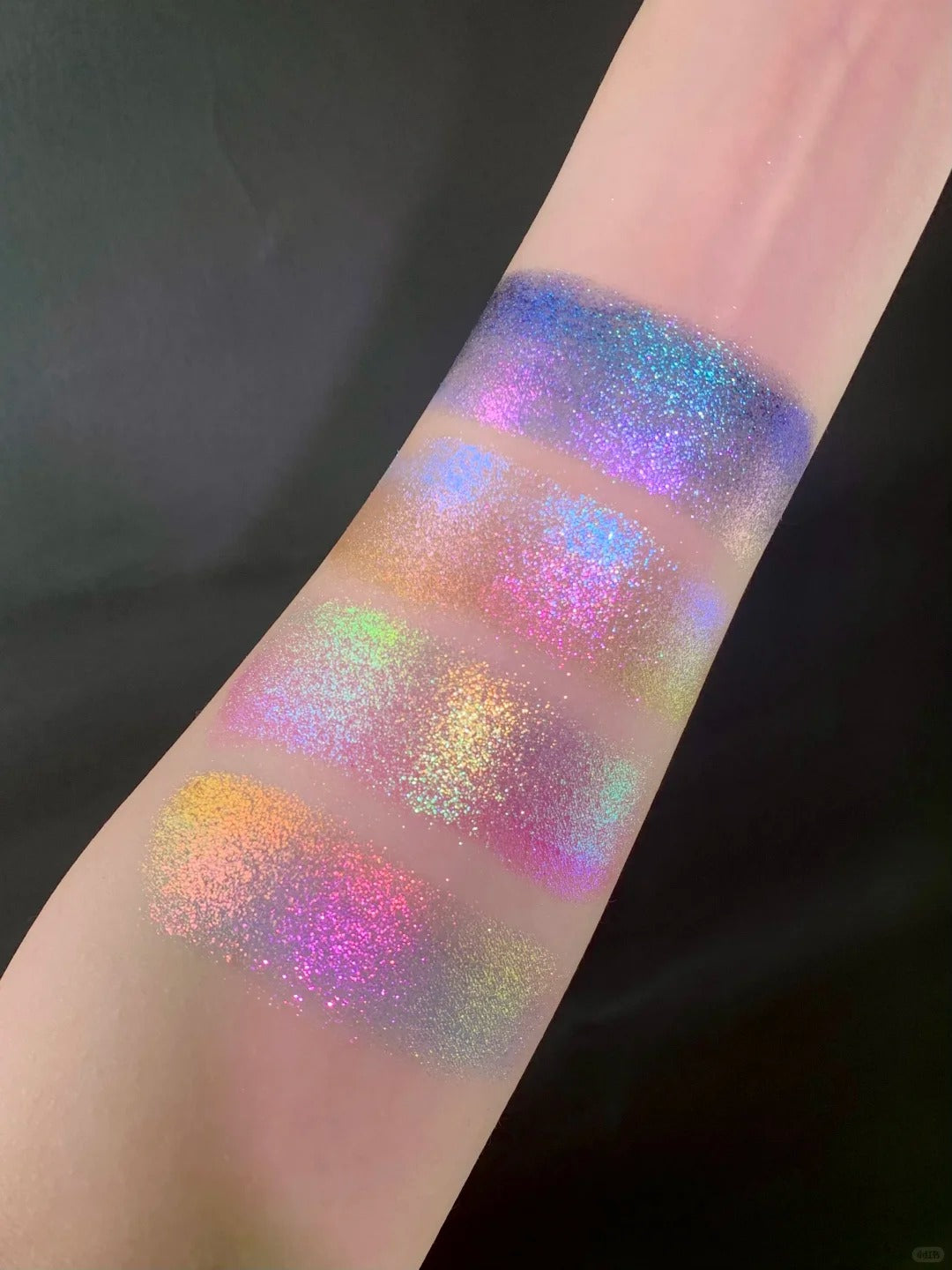 DRAMO Gradient Chameleon Eyeshadow Palette #Lux02 Sky in Sea T5520