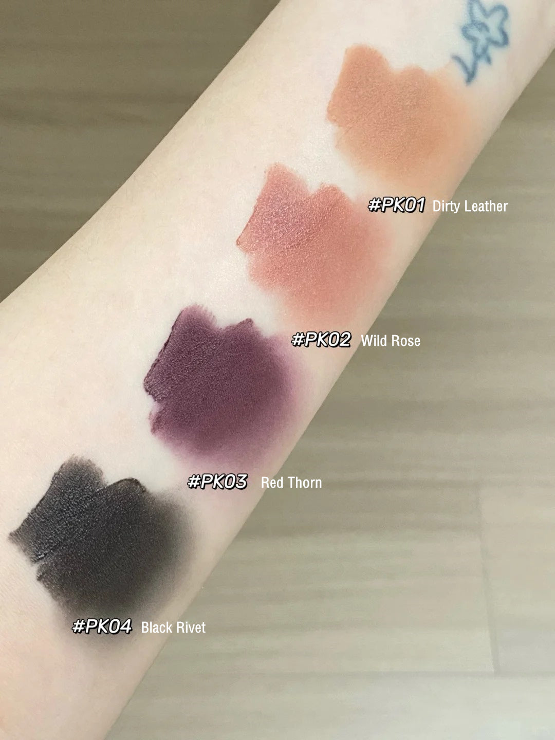 Girls Chat Romantic Rebel Collection 4 Pcs Lip Glaze Set T4198