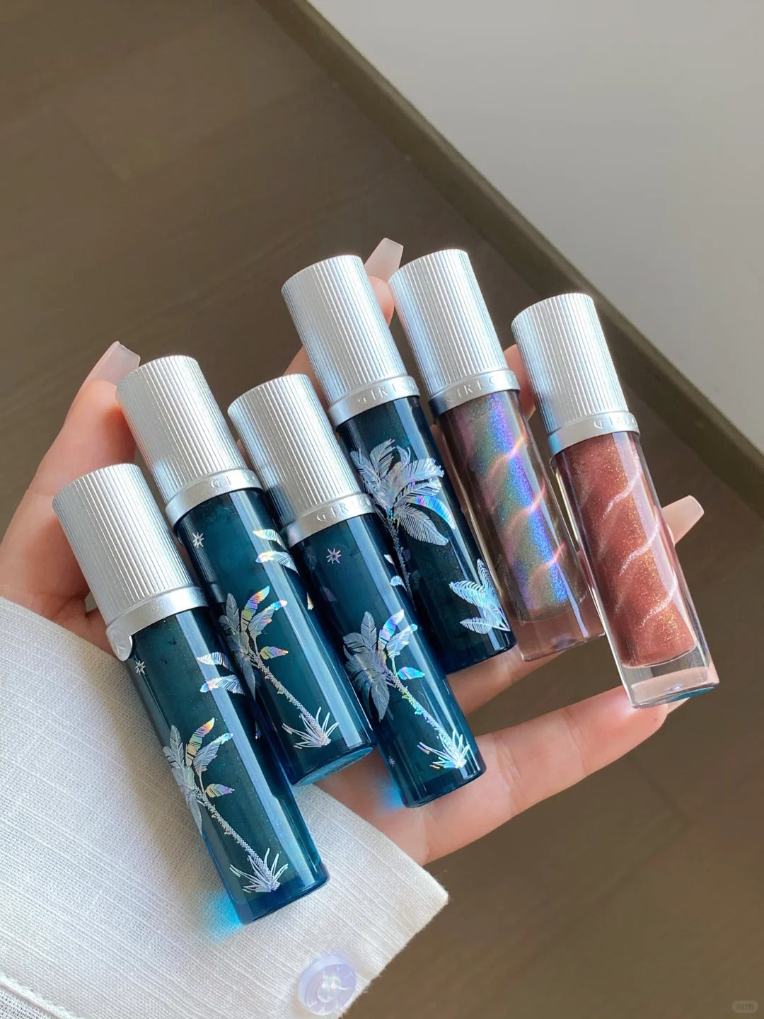 Girlcult Cat Eye Mirror Lip Gloss JK02 Summer Flowers T5091
