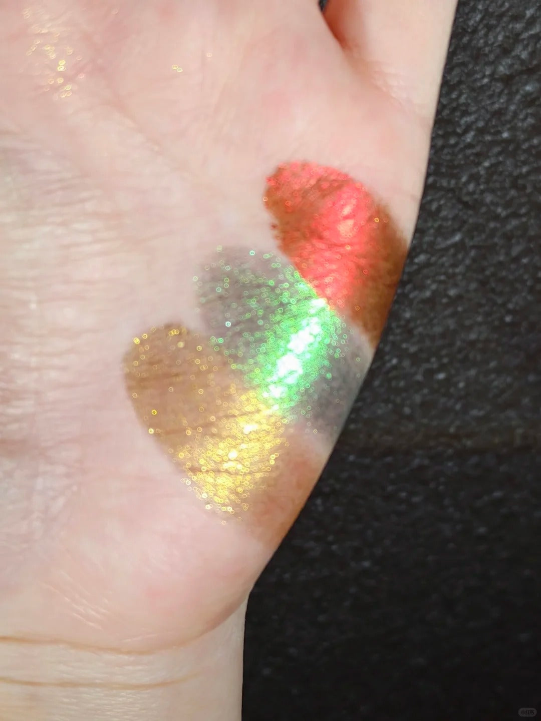 YIZHI Cloud Garden Collection Chameleon Eyeshadow Palette #End of Year T5491