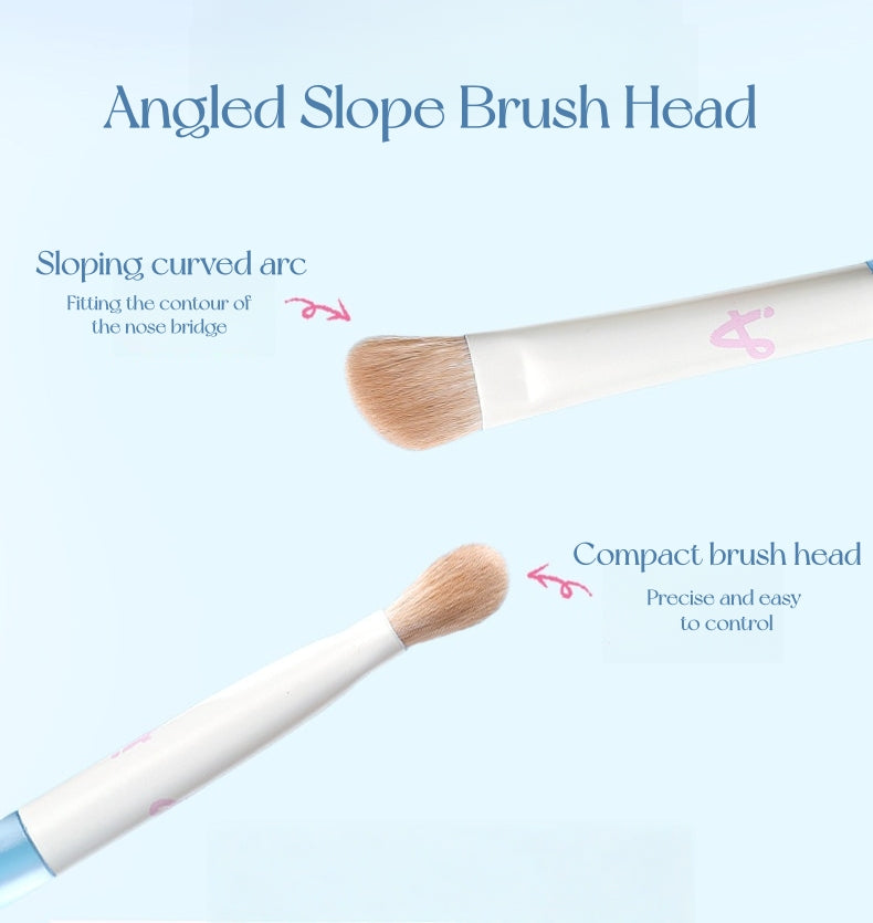 AMORTALS Fishtail Nose Contour Makeup Brush T5646