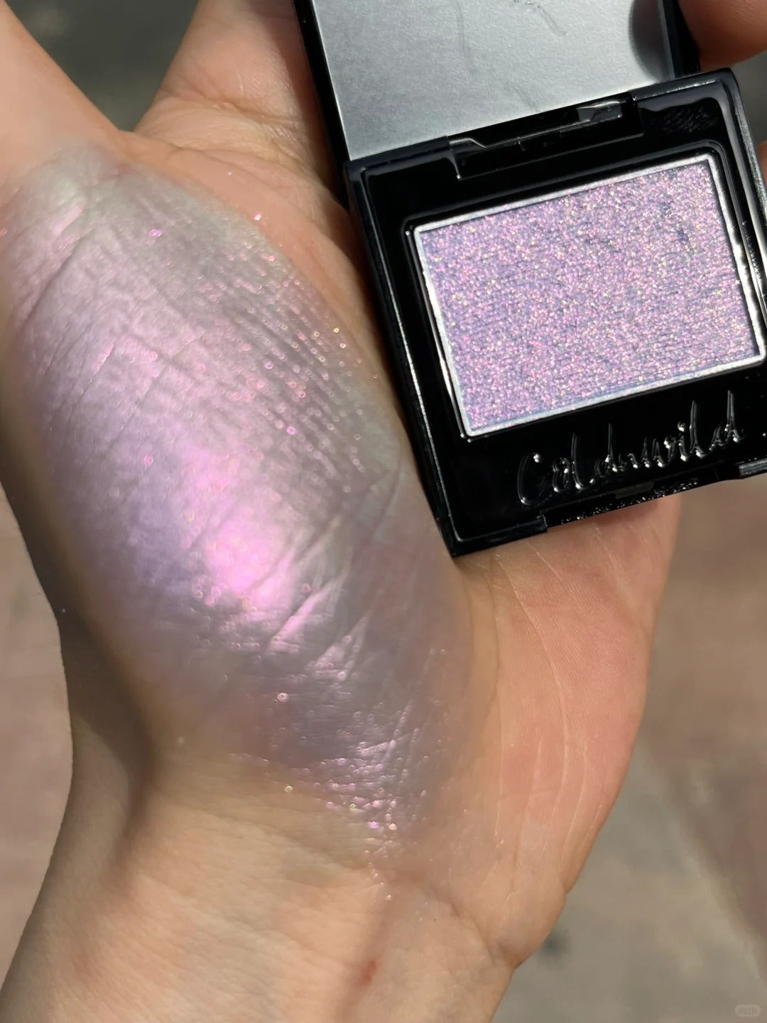 Cold N Wild Super Chameleon Eyeshadow #T8 Enjoy Moon T5113
