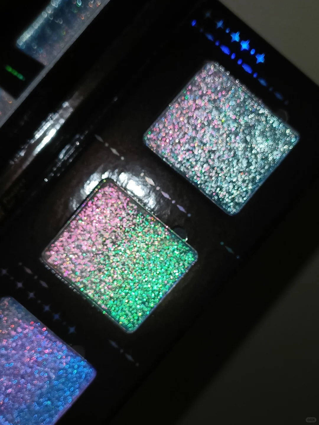 DRAMO Gradient Chameleon Eyeshadow Palette Lux01 Jewelry Box T5253