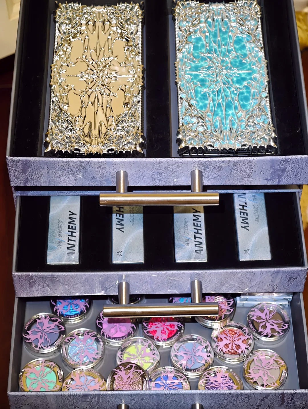 ANTHEMY Erosion Matrix Collection Makeup Gift Box T5942