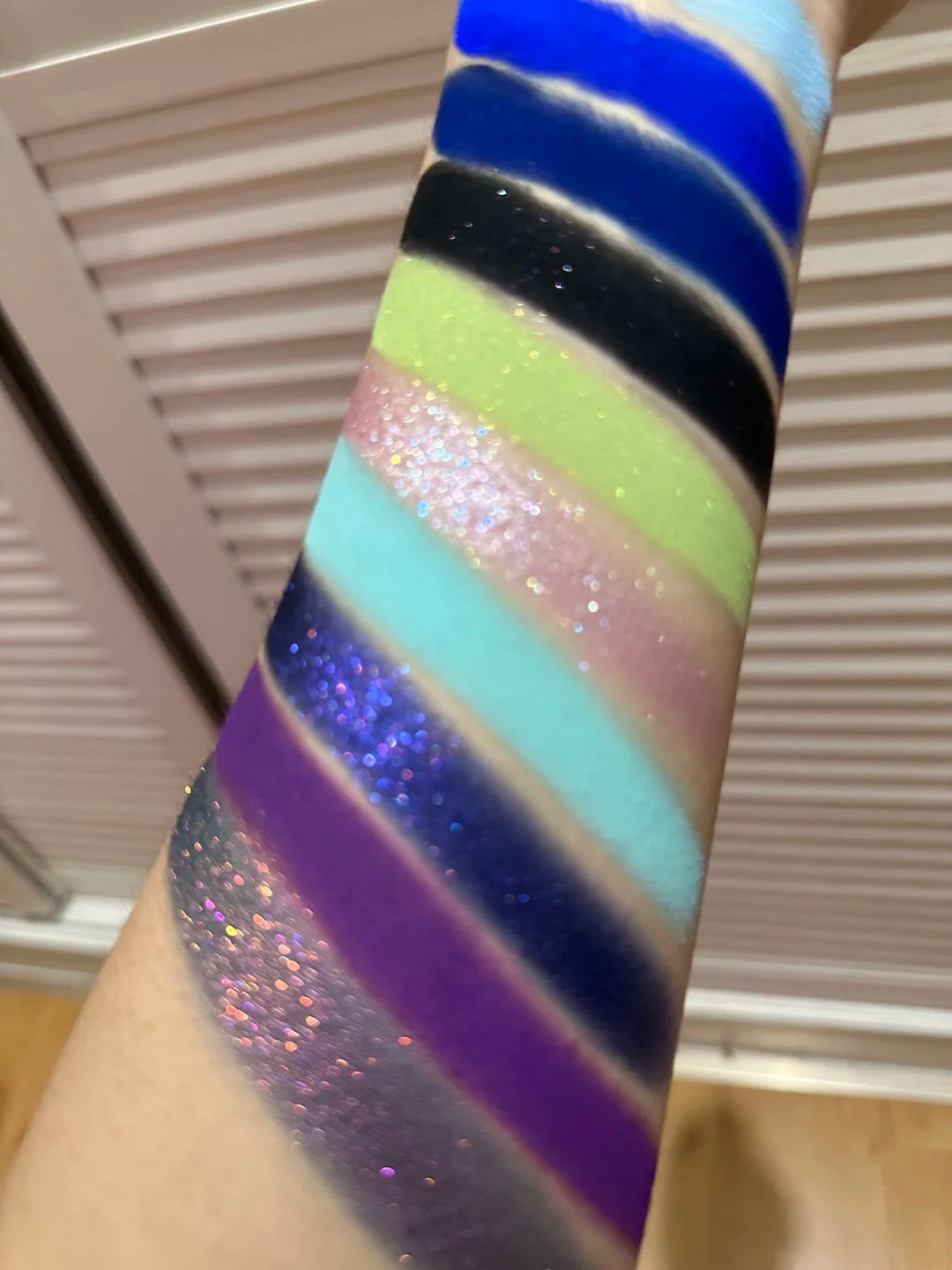 ANTHEMY Creatures Atlas Collection All-In-One 4 Pcs Eyeshadow Palette Set (2.0) T4144