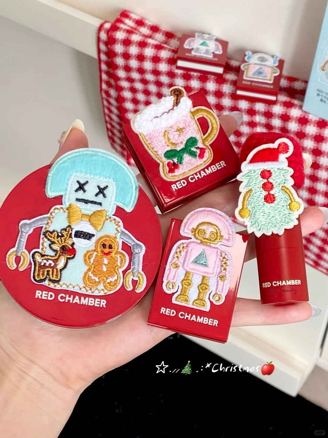 RED CHAMBER Christmas Limited Collection Makeup Gift Set T5323