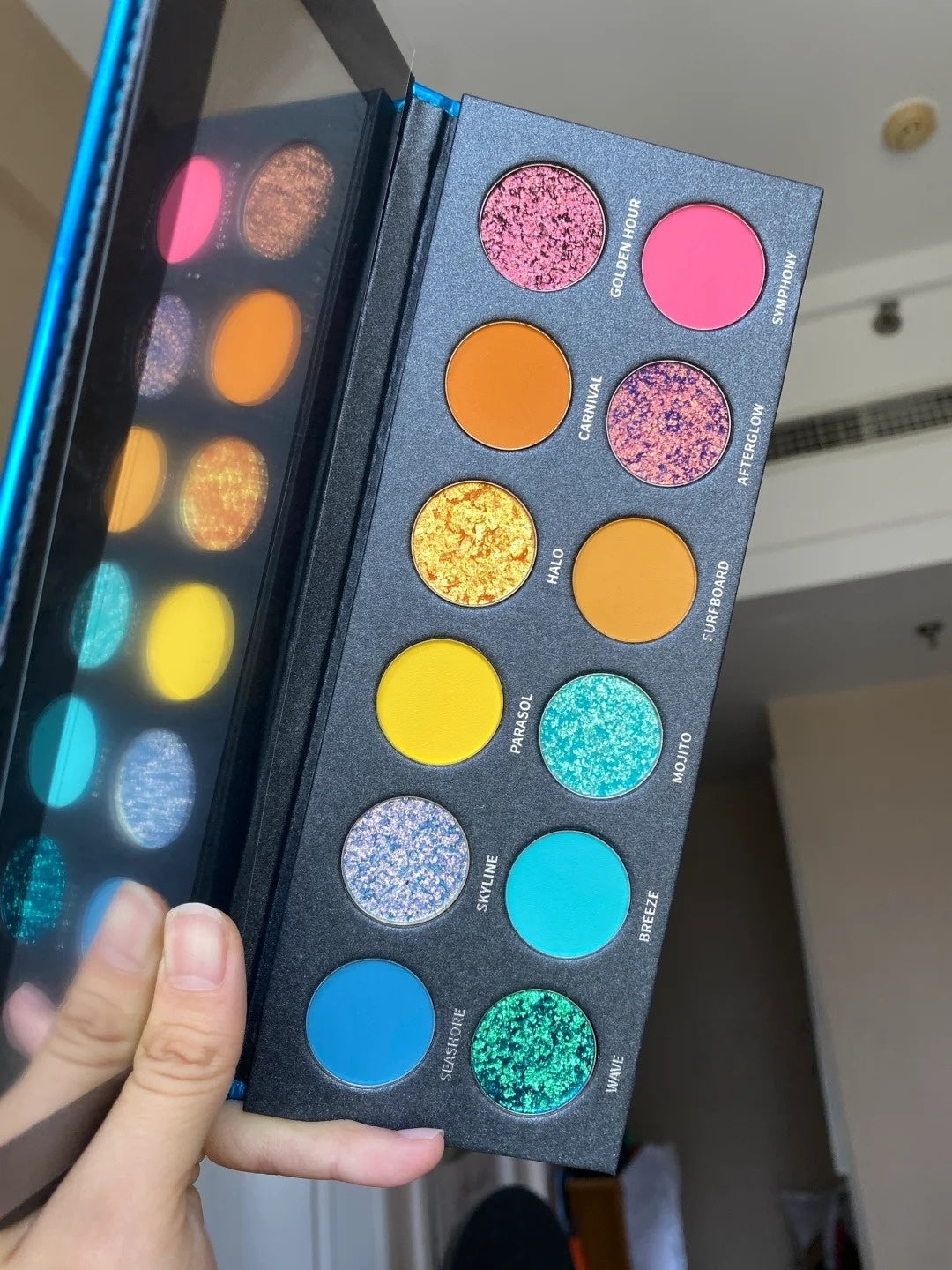 KRYPTEIN COSMETICS Sunset Symphony Chameleon Eyeshadow Palette T4756