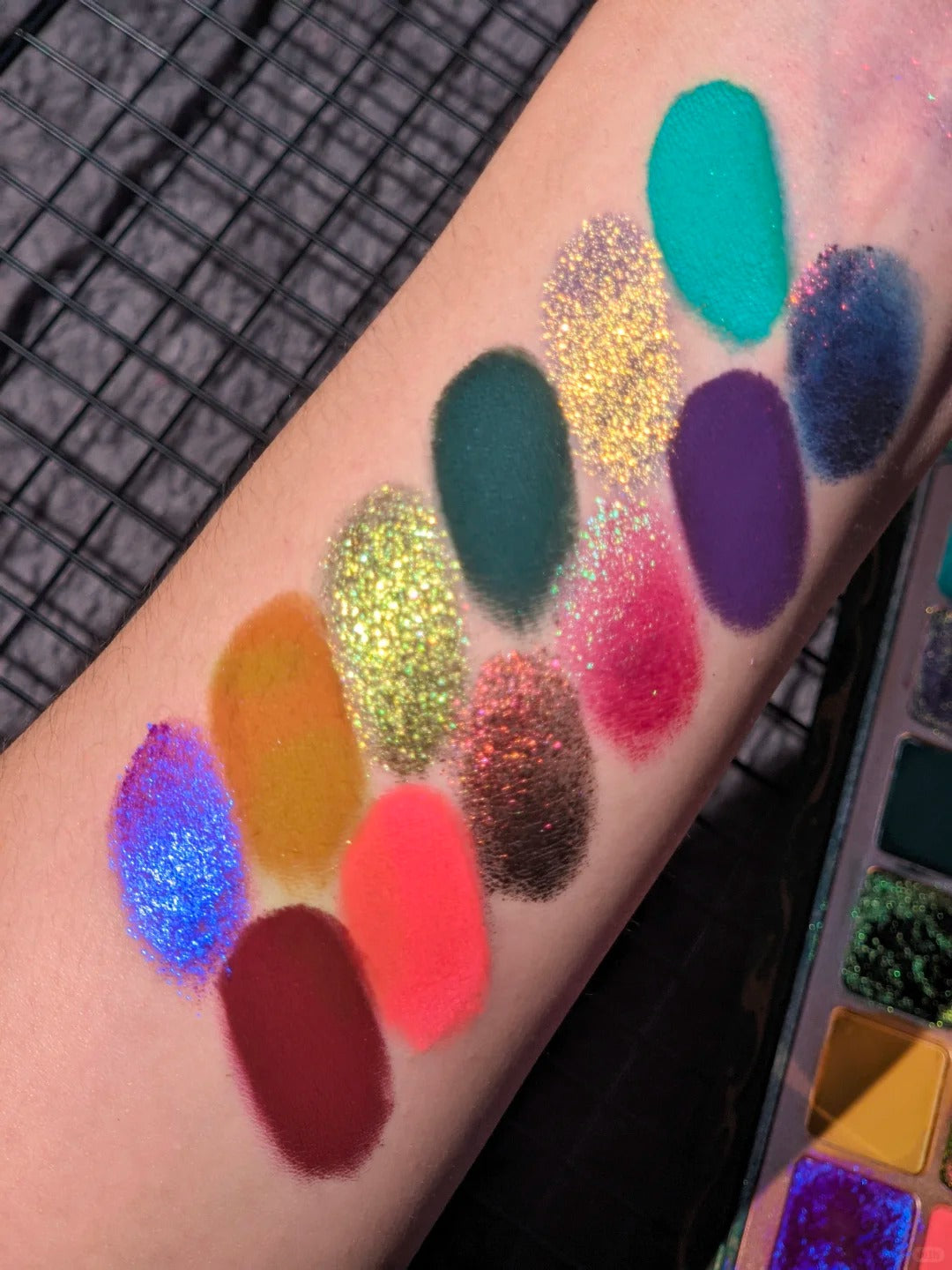 SUGAROCK Epic Edge 12 Color Eyeshadow Palette T5351