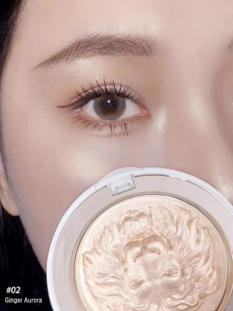 ORIGINAL ARTIST Lion Fine Shimmer Highlighter Palette T4172