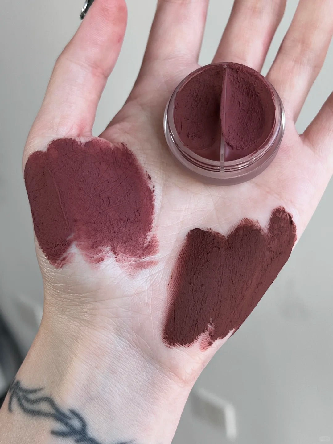 SHELLWE MAKEUP FARASHA Butterfly Fairy Lip Mud (2 boxes) T4207