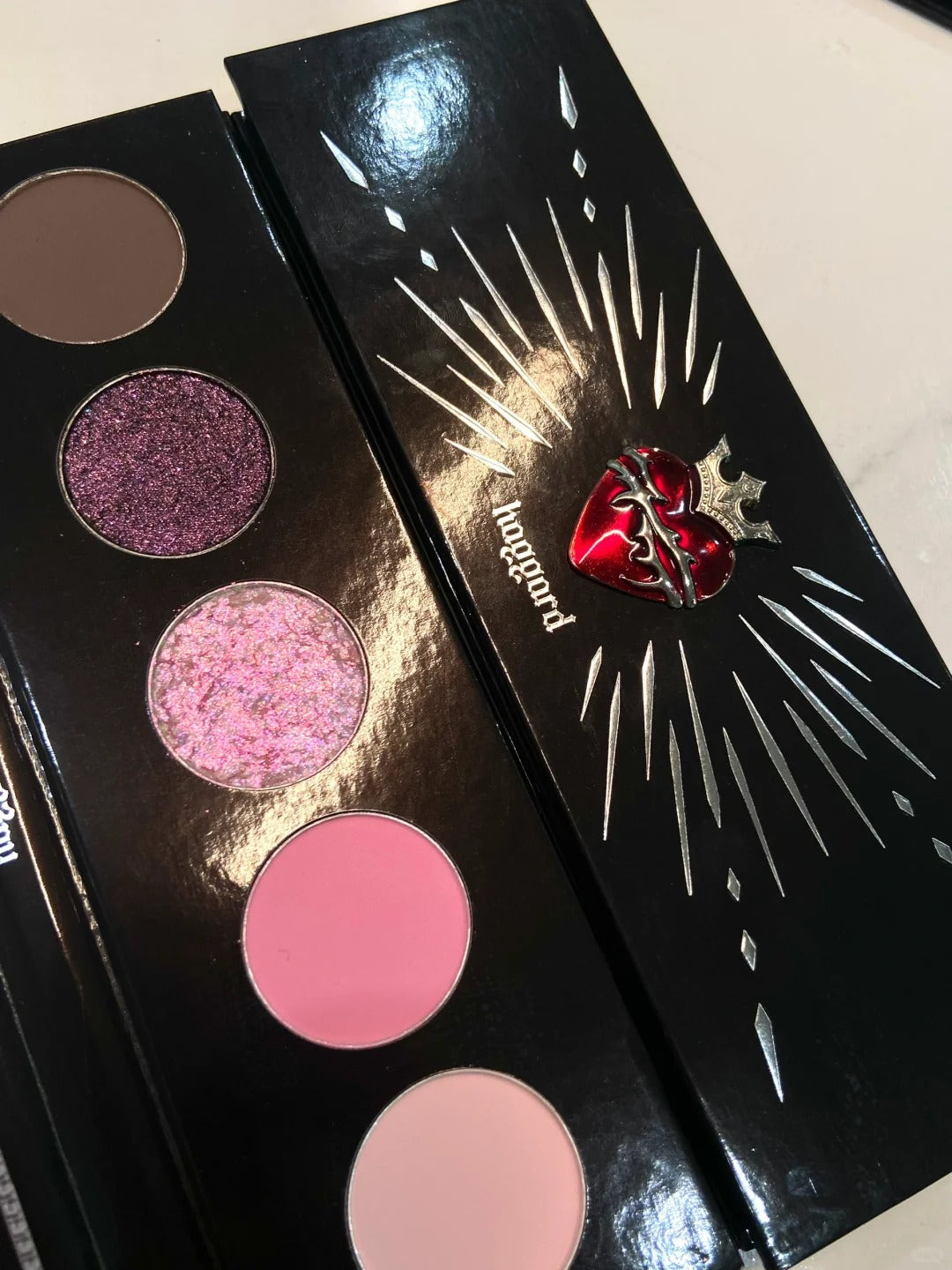 HAGGARD Scepter Series Smokey Chameleon Eyeshadow Palette T3901