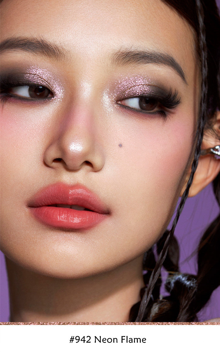 SPENNY Baked Powder Mono Diamond Shimmer Øjenskygge T4256