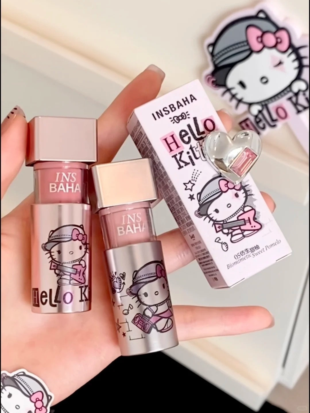 INSBAHA X Hello Kitty Punk 3 Pcs Makeup Set T4592