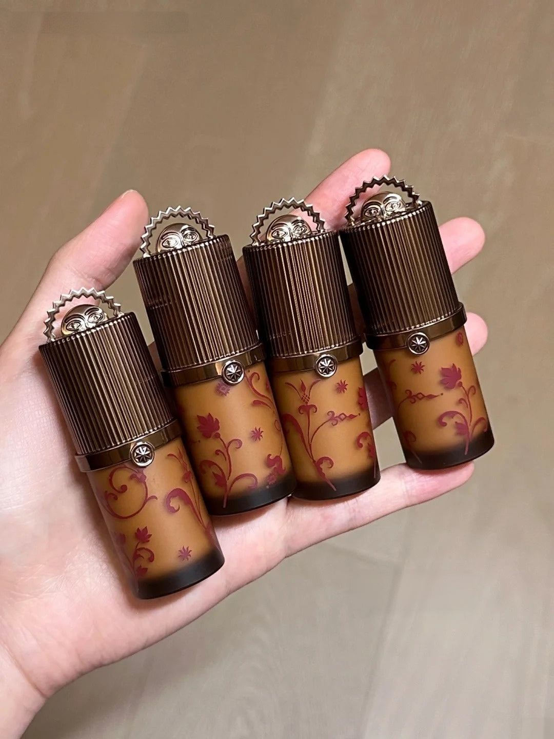 Girlcult Loulan Hippie Collection Multi-use Makeup Cream T5960