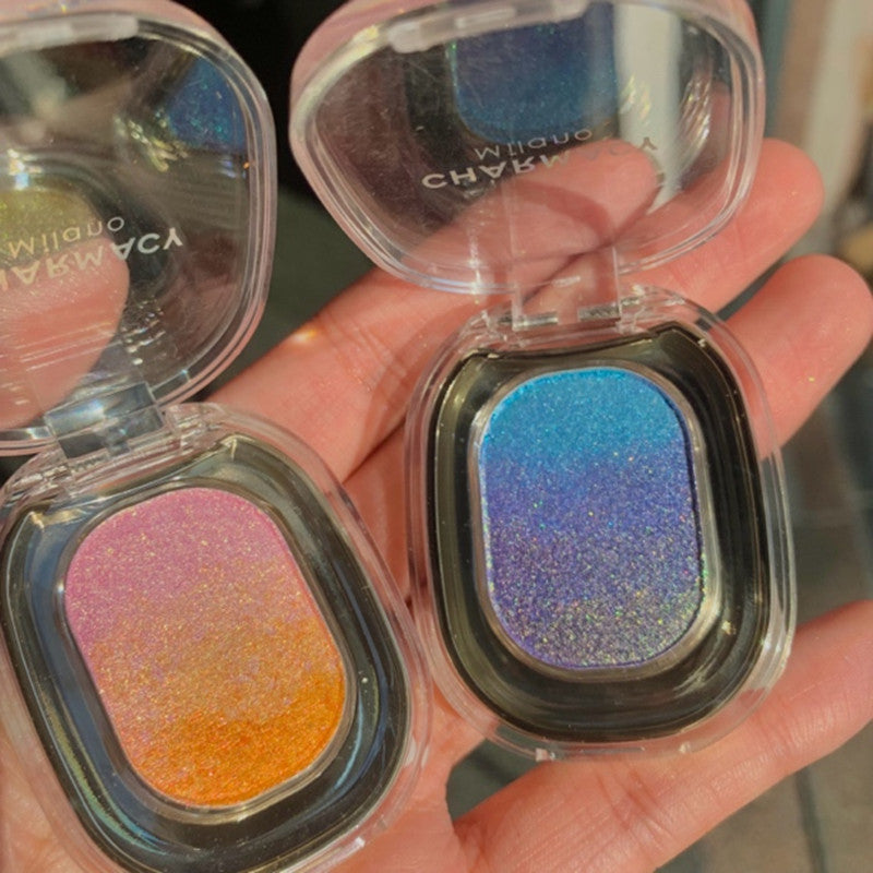 CHARMACY Pearlescent Chameleon Gradient Eyeshadow T3954