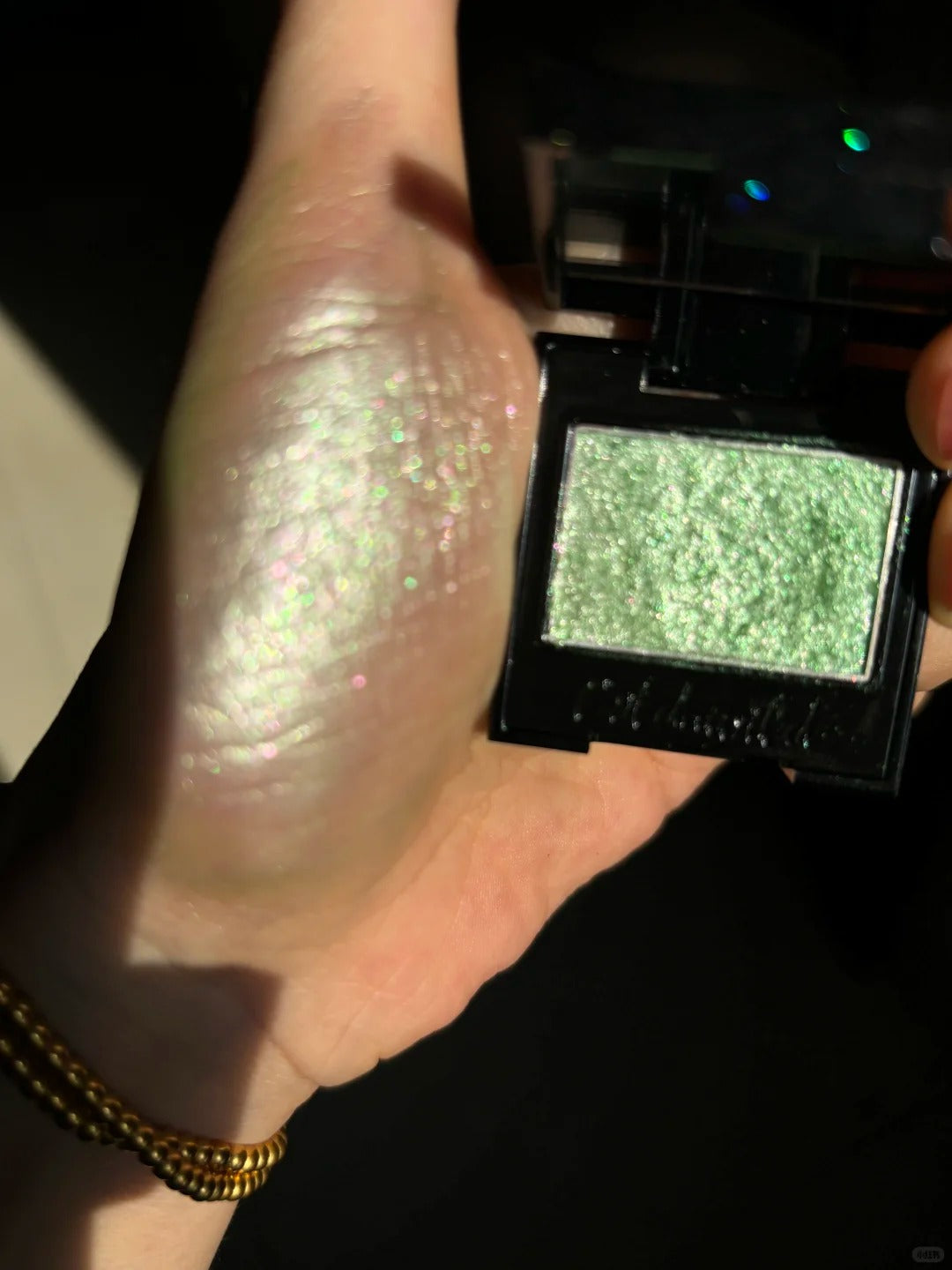 Cold N Wild Super Chameleon Eyeshadow #Green Wave T5115