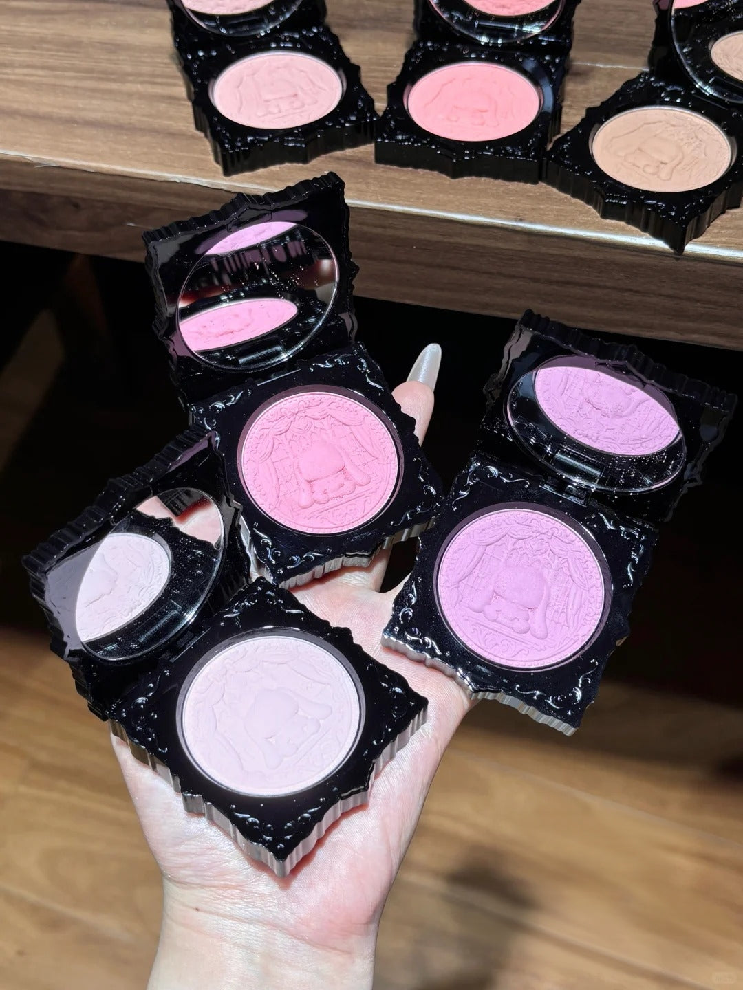 NEIYOU Dark Magic Collection Setting Powder Blusher T5924