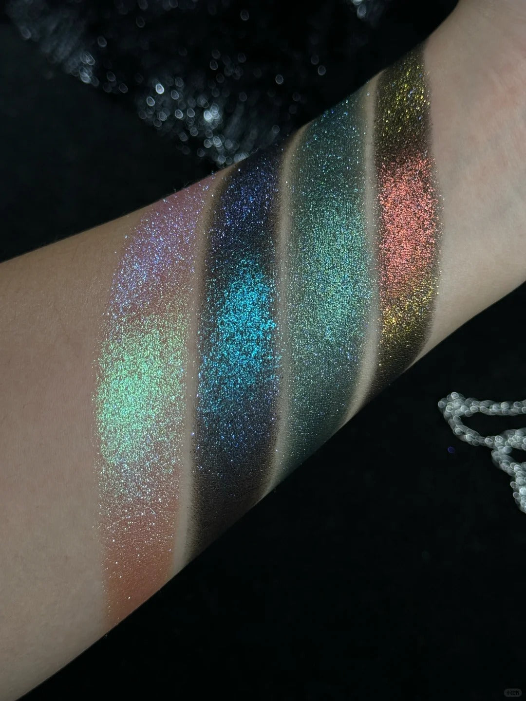 BREATHREAT Break Free Collection DIY Chameleon Eyeshadow Palette T4212