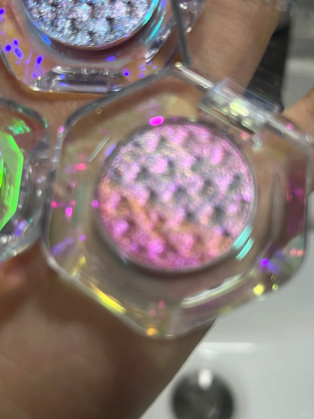 CHARMACY Rainbow Chameleon Diamond Gradient Eyeshadow T4296