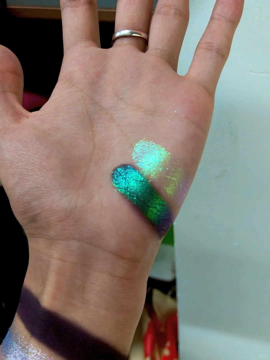 Narimi One-Eyed Count 8-Color Chameleon Eyeshadow Palette (8.0) T4618