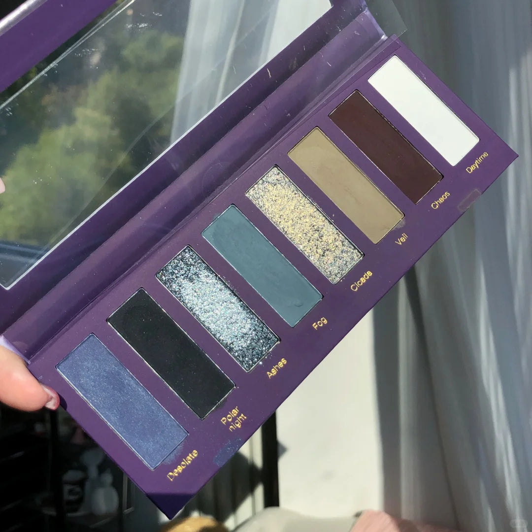 Narimi Black Ash 8-Color Holographic Eyeshadow Palette (5.0) T3846